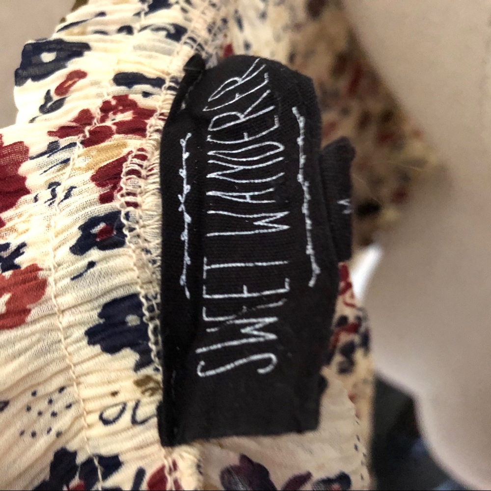Silent Wanderer | Beige Floral Off Shoulder Top - Picture 6 of 6